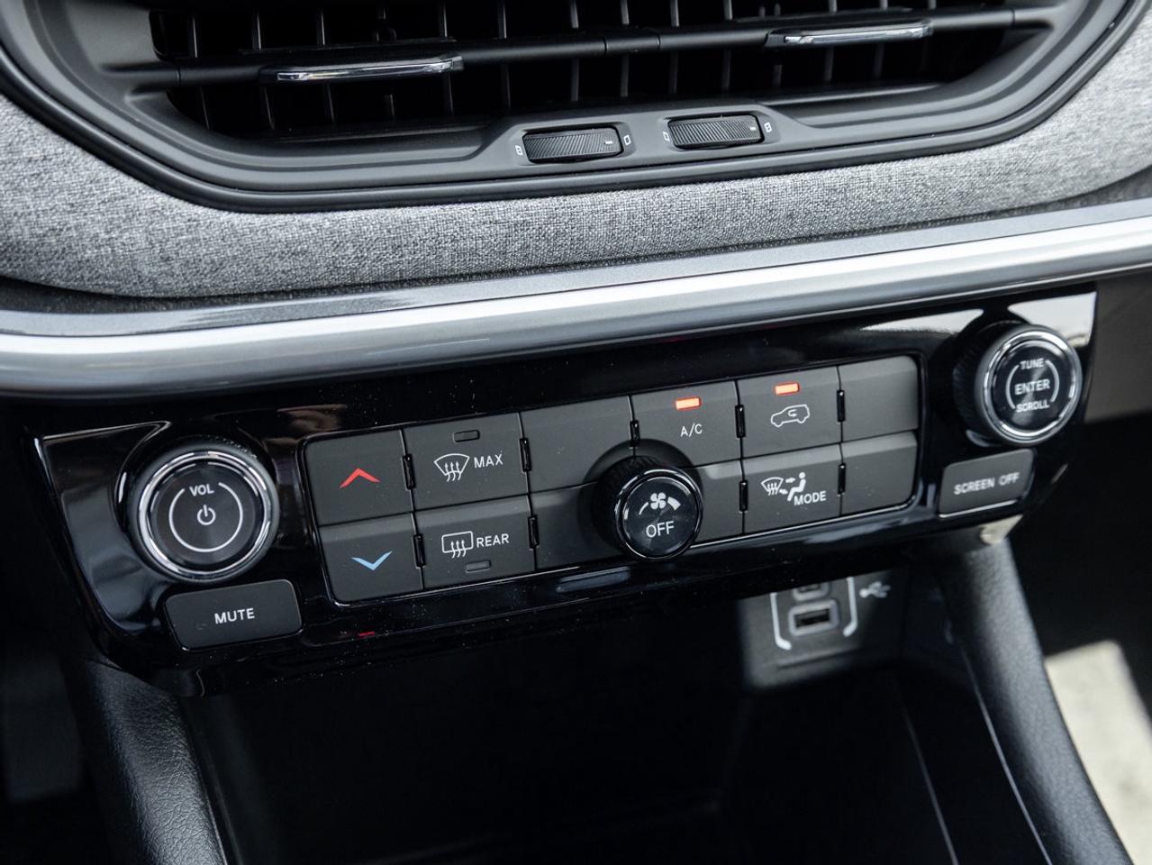 2026 Jeep Compass NORTH Photo