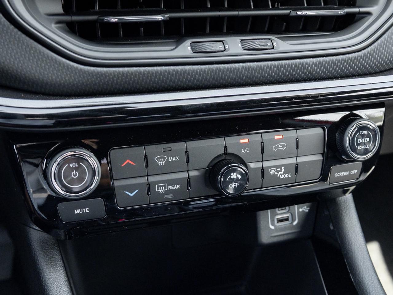 2026 Jeep Compass NORTH Photo