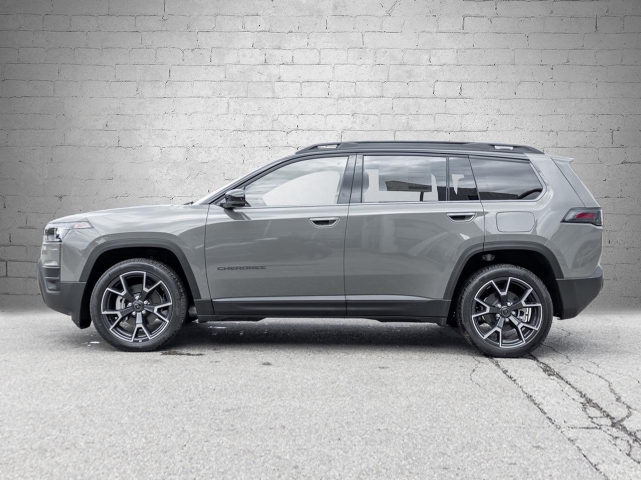 2026 Jeep Cherokee OVERLAND Photo2