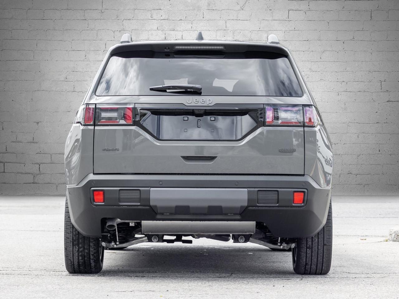 2026 Jeep Cherokee OVERLAND Photo