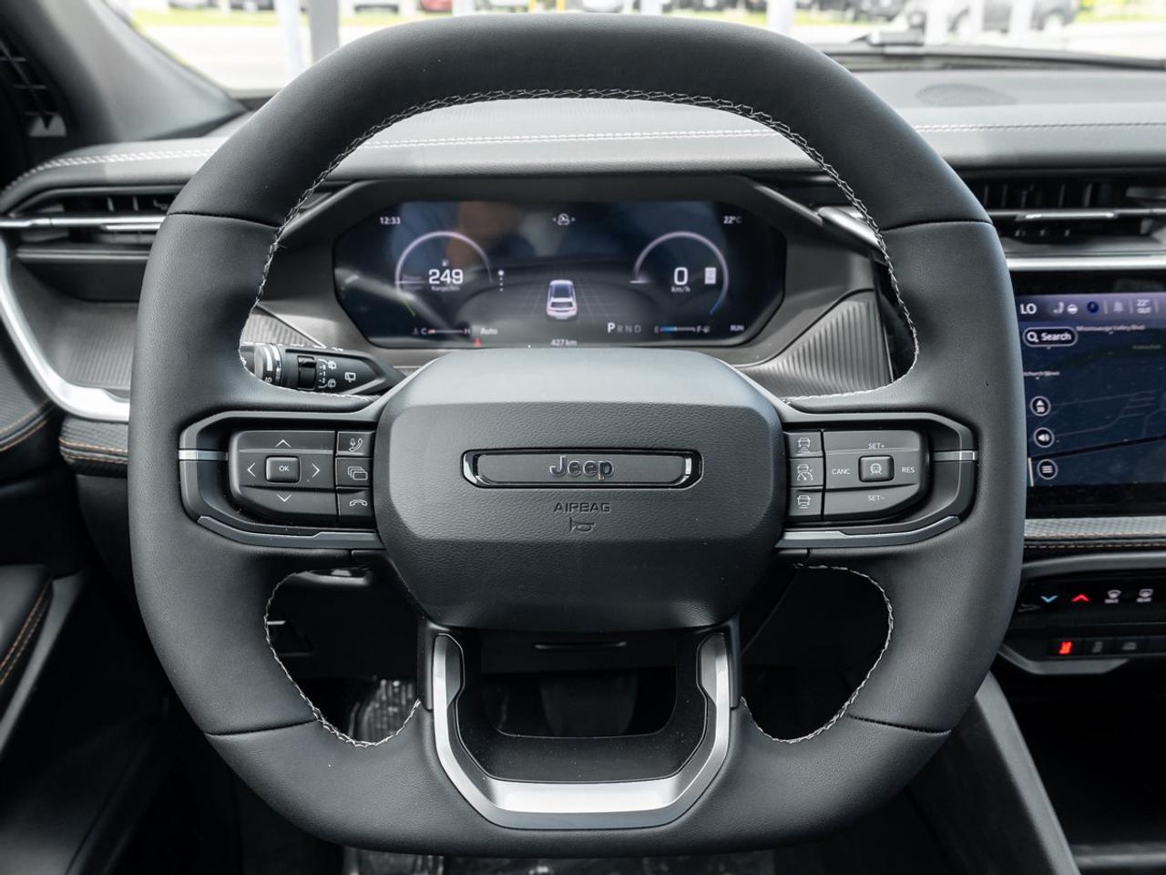 2026 Jeep Cherokee OVERLAND Photo