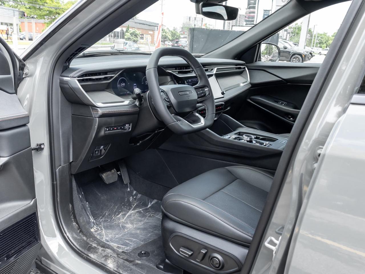 2026 Jeep Cherokee OVERLAND Photo