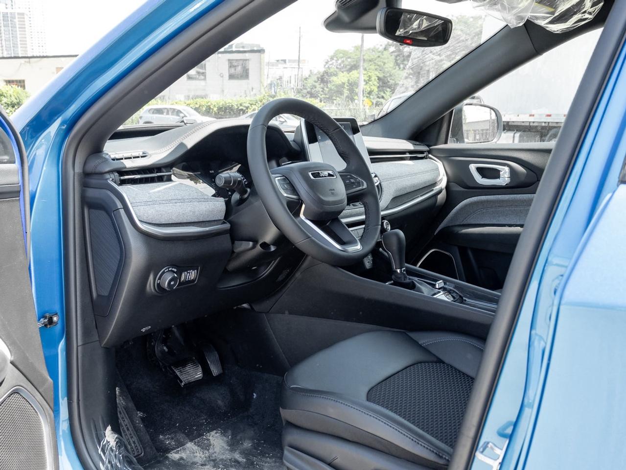 2026 Jeep Compass NORTH Photo