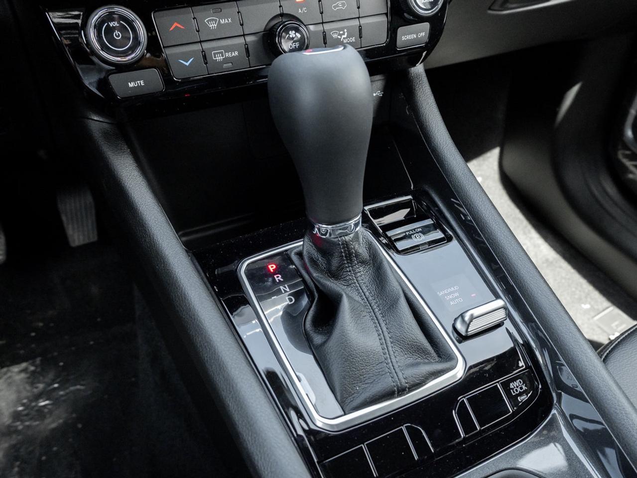2026 Jeep Compass NORTH Photo