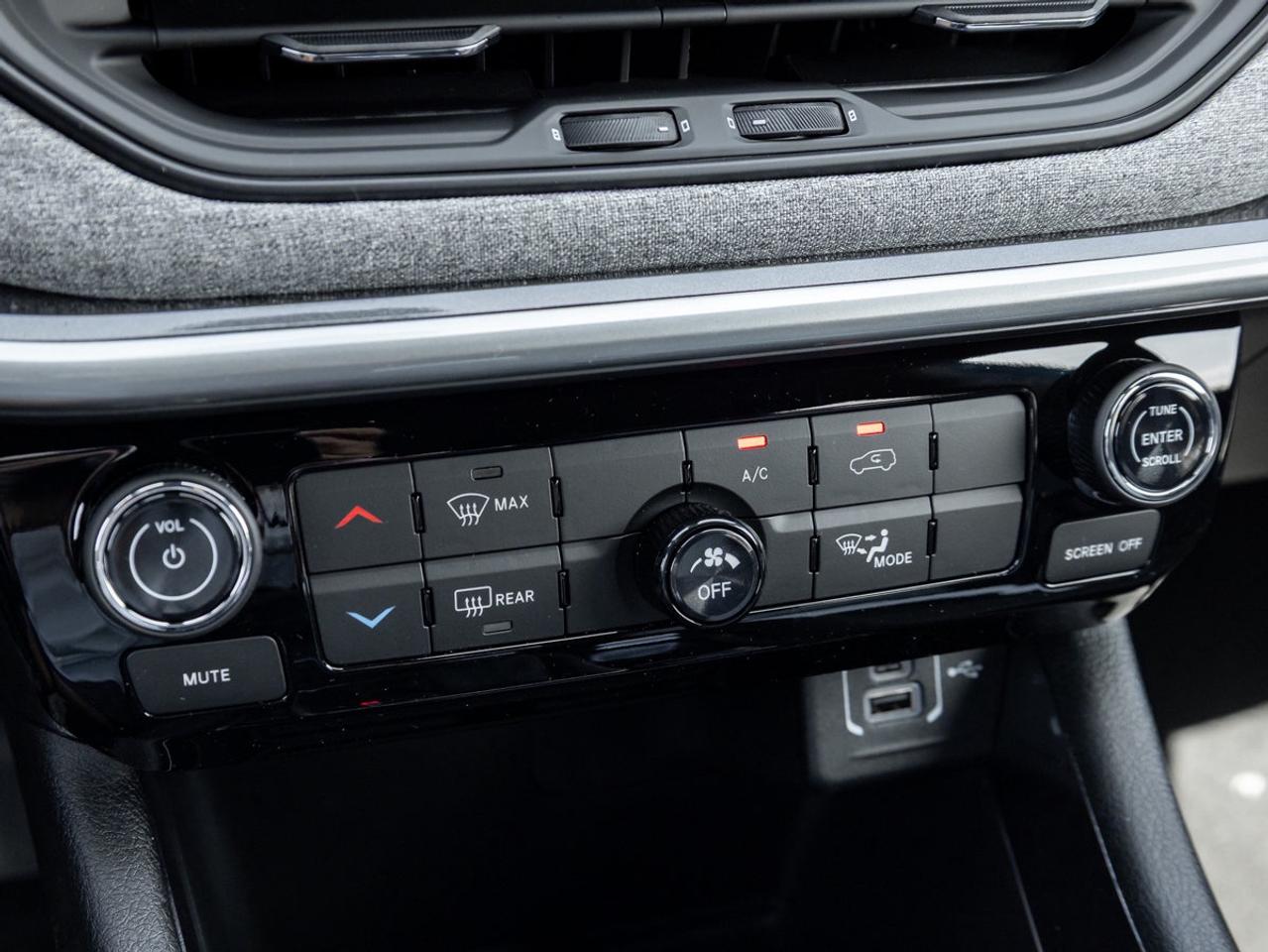 2026 Jeep Compass NORTH Photo