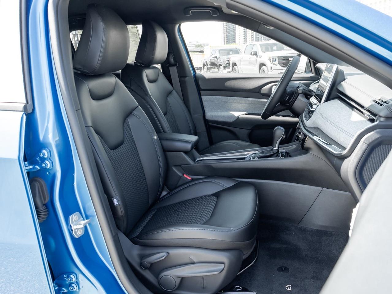 2026 Jeep Compass NORTH Photo