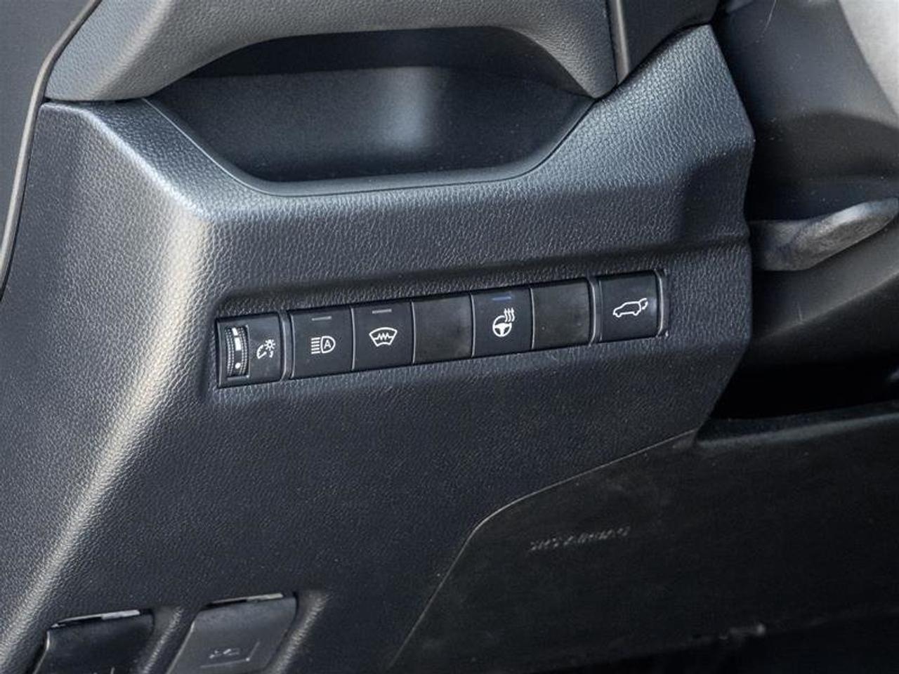 2024 Toyota RAV4 XLE AWD Sunroof | Backup Cam | Heated Seats | XLE Photo