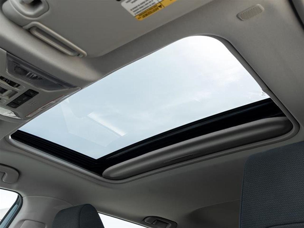 2024 Toyota RAV4 XLE AWD Sunroof | Backup Cam | Heated Seats | XLE Photo