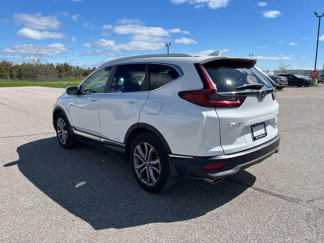 2022 Honda CR-V Touring AWD Photo