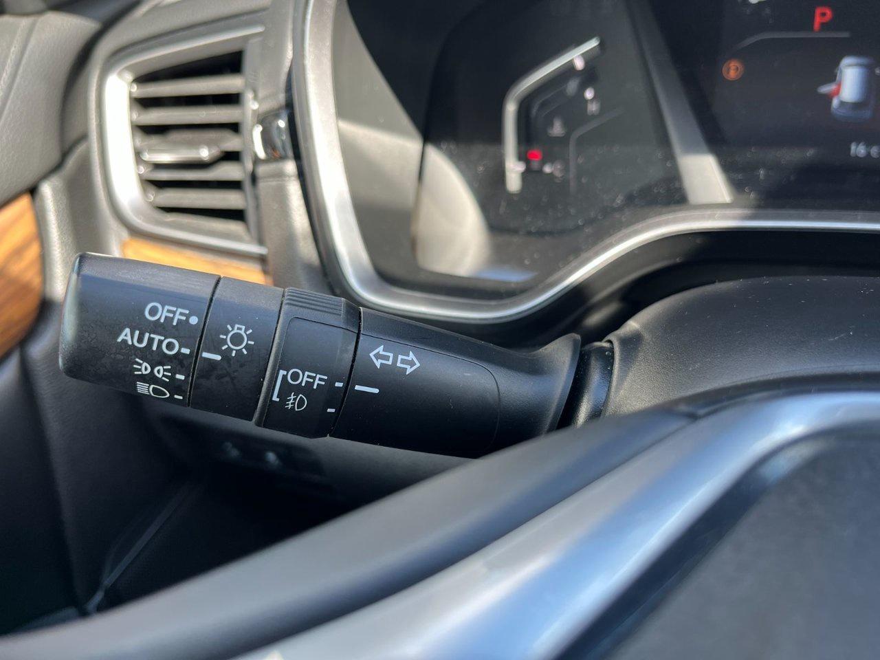 2022 Honda CR-V Touring AWD Photo