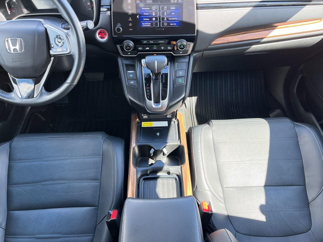 2022 Honda CR-V Touring AWD Photo