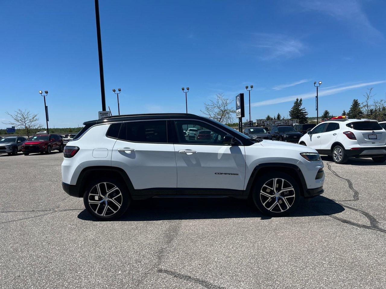 2024 Jeep Compass Limited 4X4 Photo4