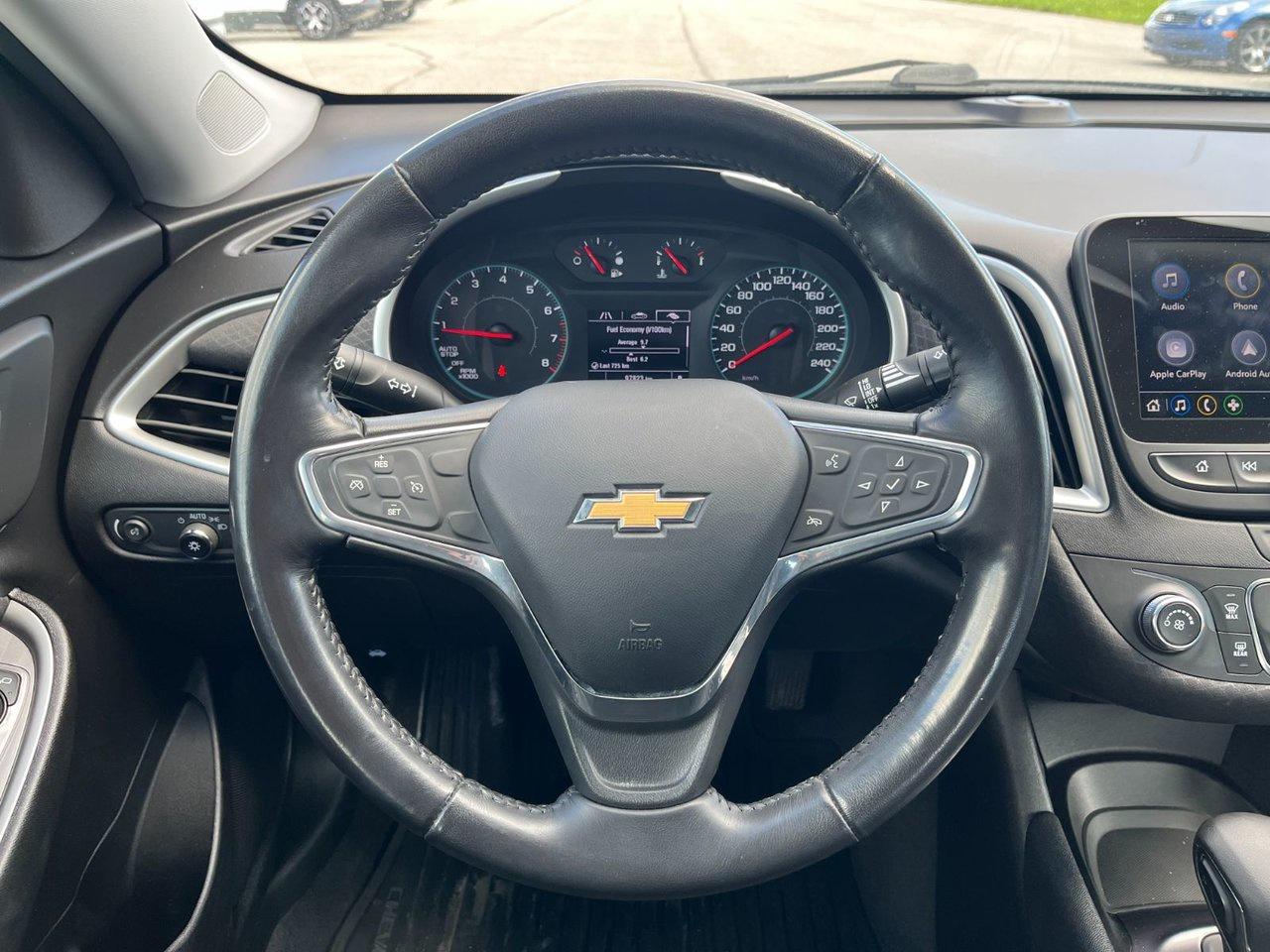 2022 Chevrolet Malibu RS FWD Photo