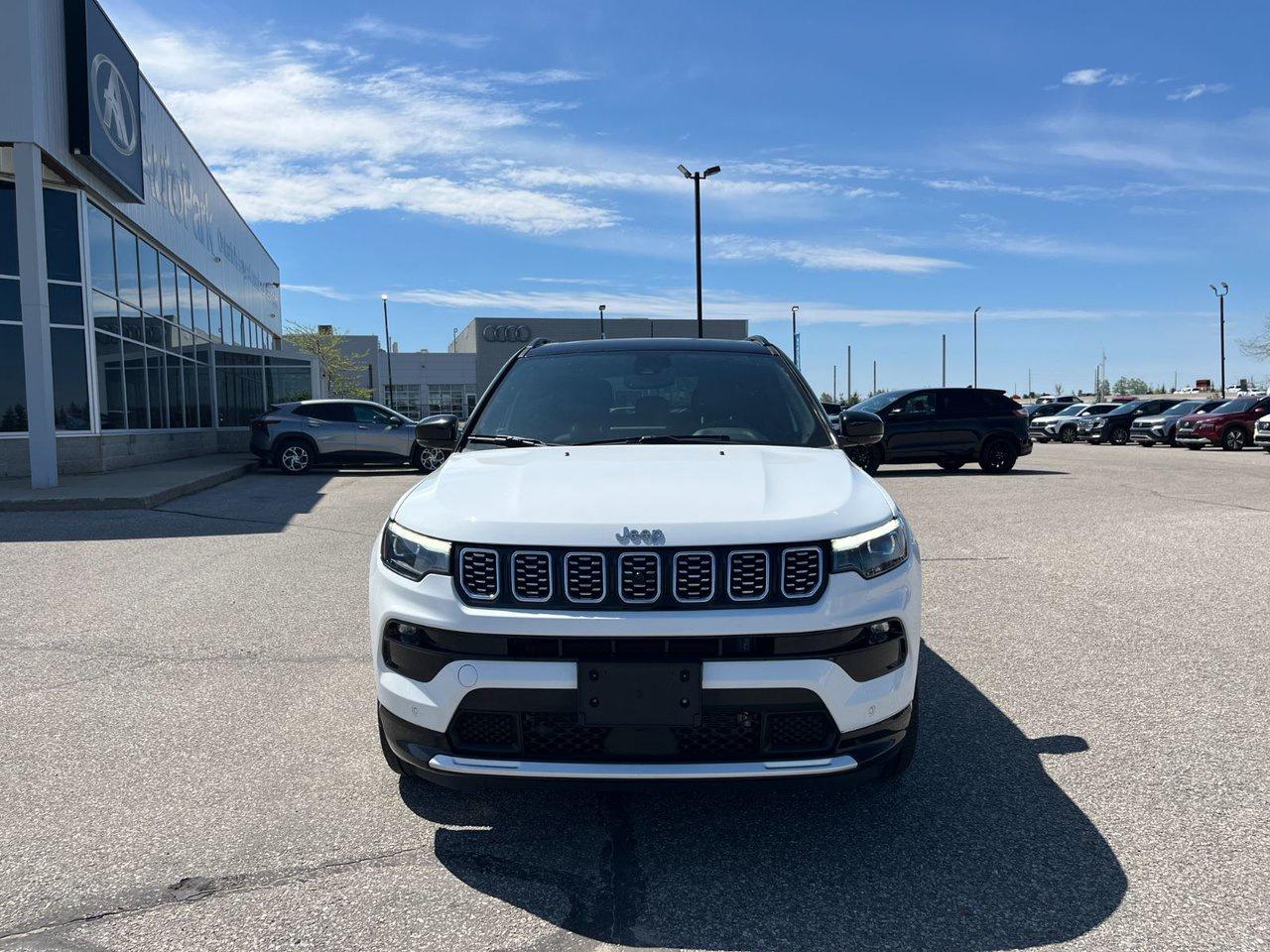 2024 Jeep Compass Limited 4X4 Photo2