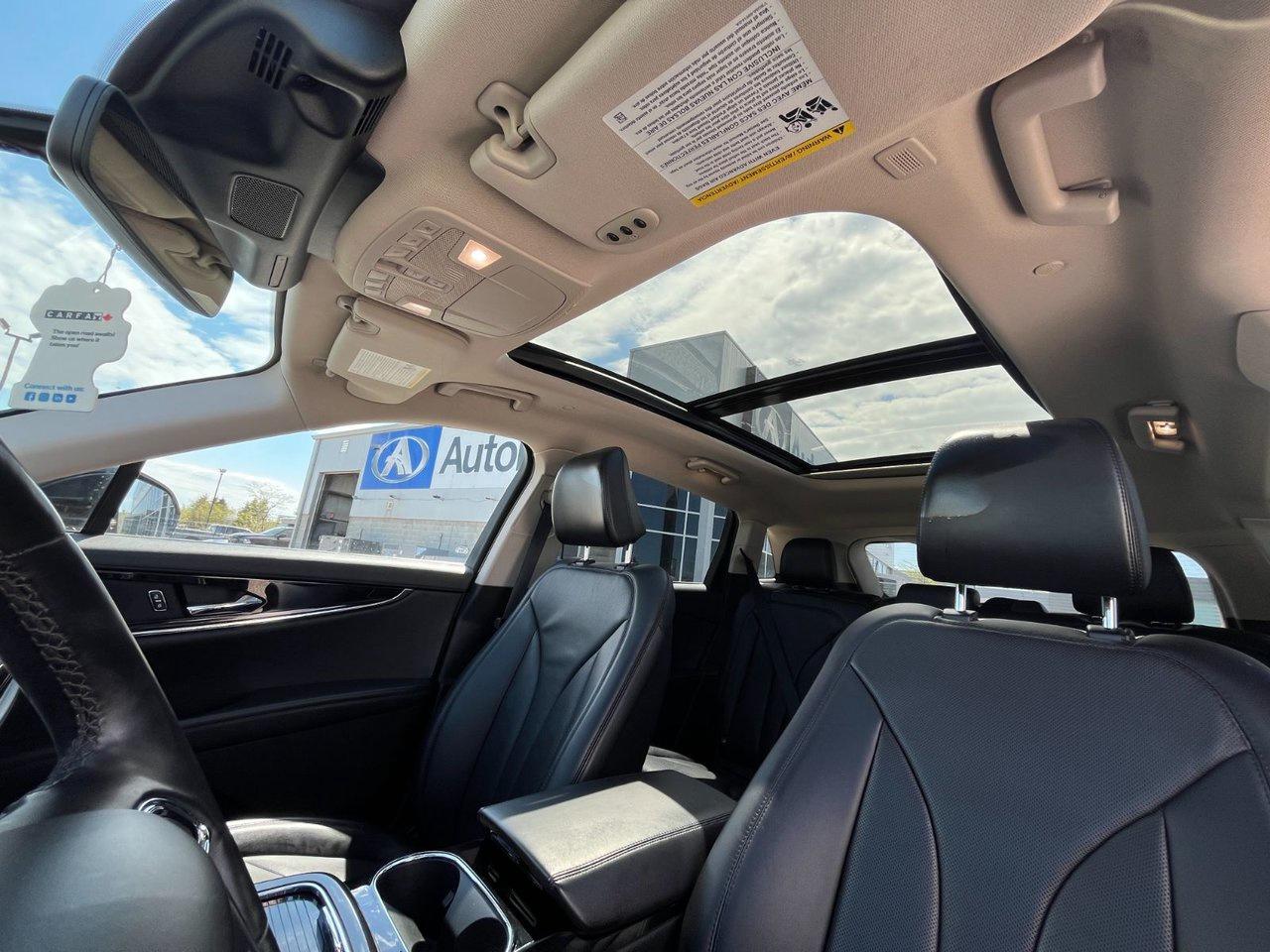 2022 Lincoln Nautilus Reserve AWD Photo