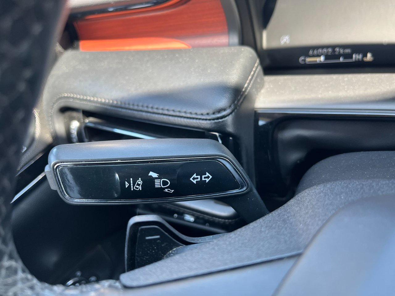 2022 Lincoln Nautilus Reserve AWD Photo