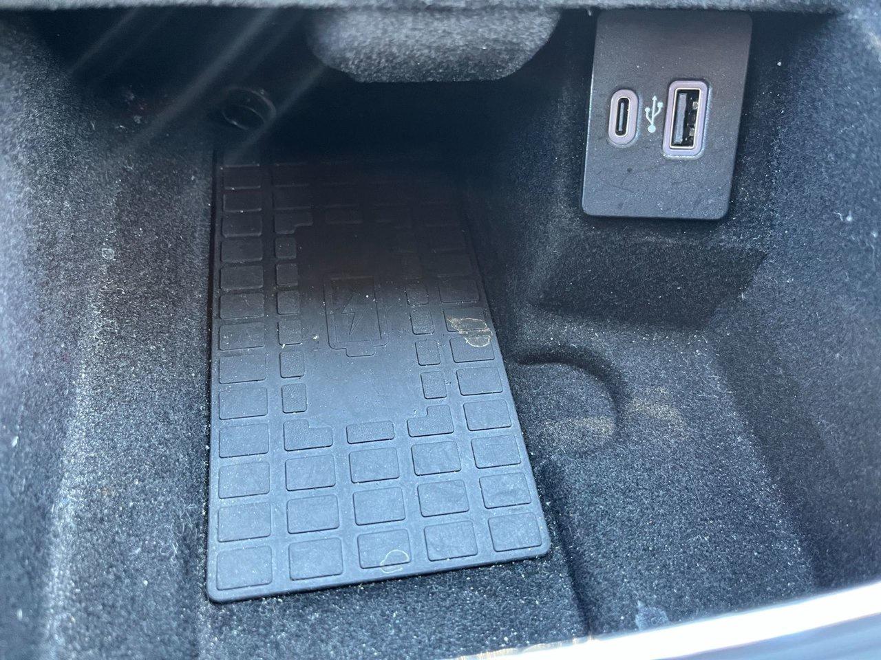 2022 Lincoln Nautilus Reserve AWD Photo