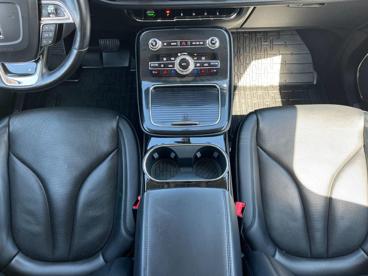 2022 Lincoln Nautilus Reserve AWD Photo
