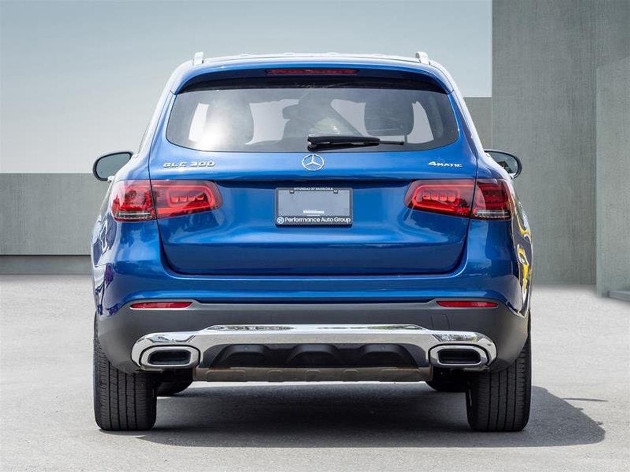 2022 Mercedes-Benz GLC300 4MATIC SUV Photo