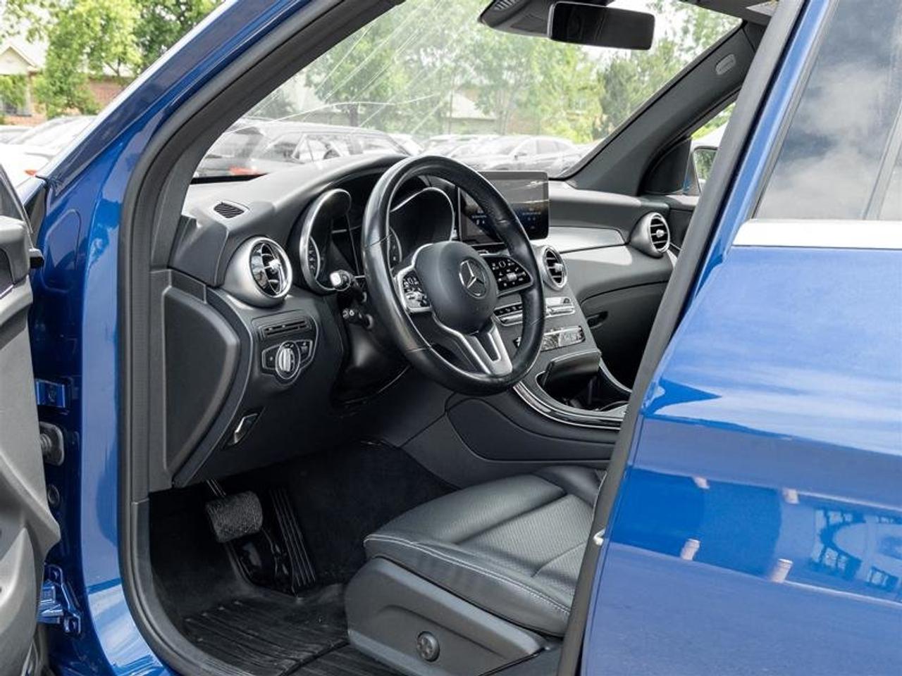2022 Mercedes-Benz GLC300 4MATIC SUV Photo