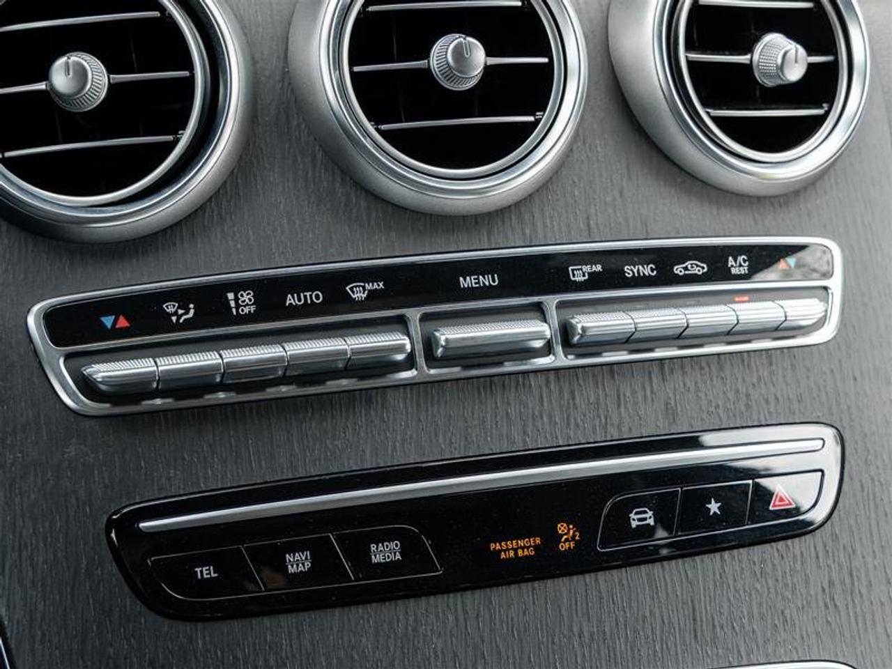 2022 Mercedes-Benz GLC300 4MATIC SUV Photo