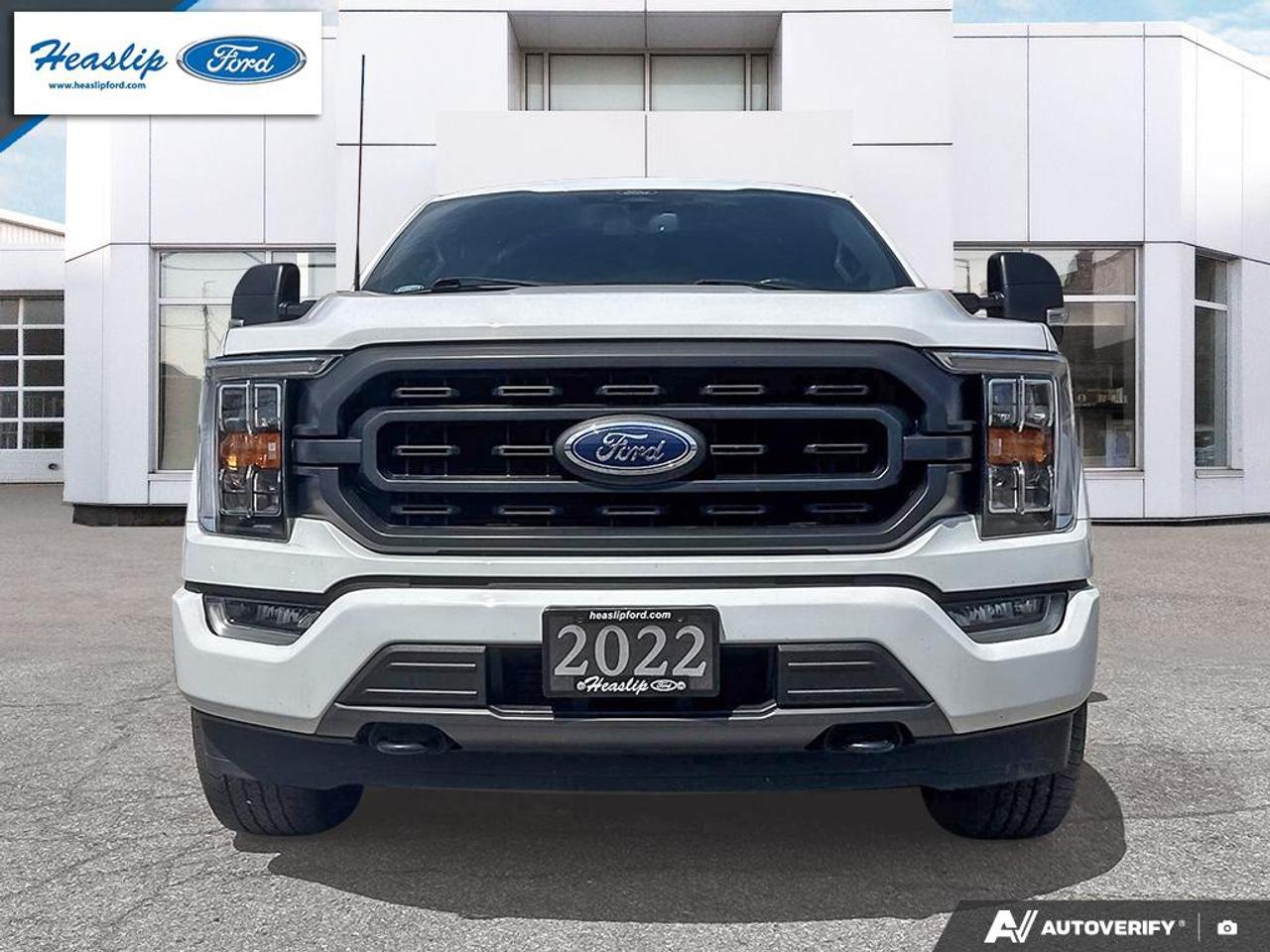 2022 Ford F-150 XLT Photo