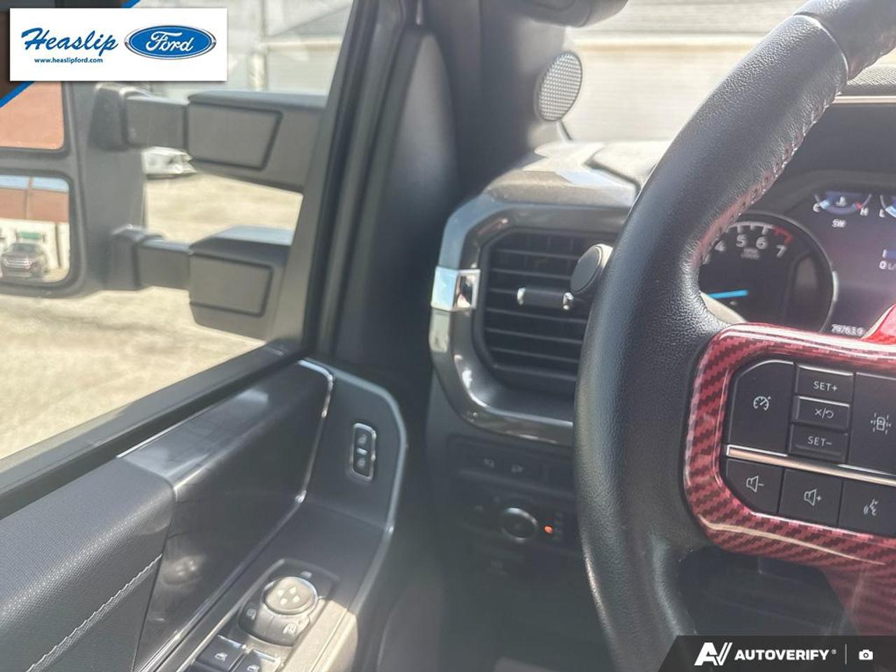 2022 Ford F-150 XLT Photo