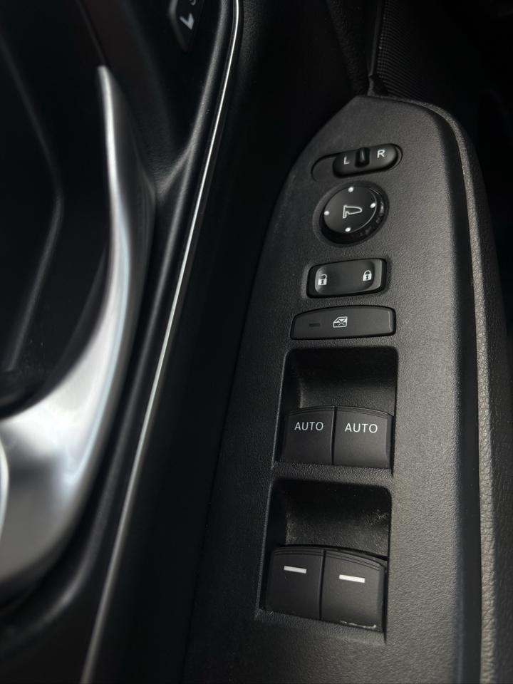 2019 Honda CR-V Touring Photo