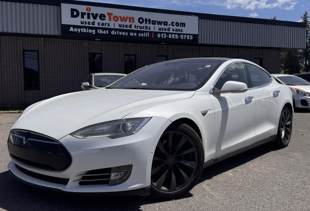 Used 2015 Tesla Model S 85D for sale in Ottawa, ON