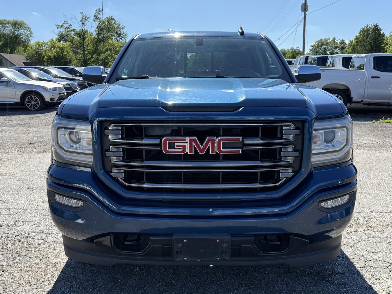 2016 GMC Sierra 1500 4WD CREW CAB 143.5" SLE Photo