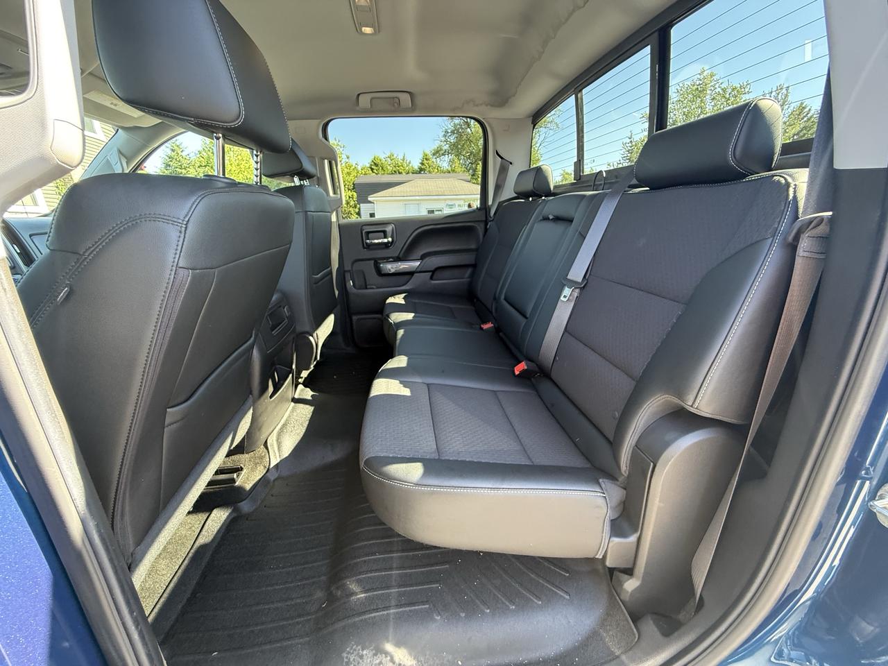 2016 GMC Sierra 1500 4WD CREW CAB 143.5" SLE Photo