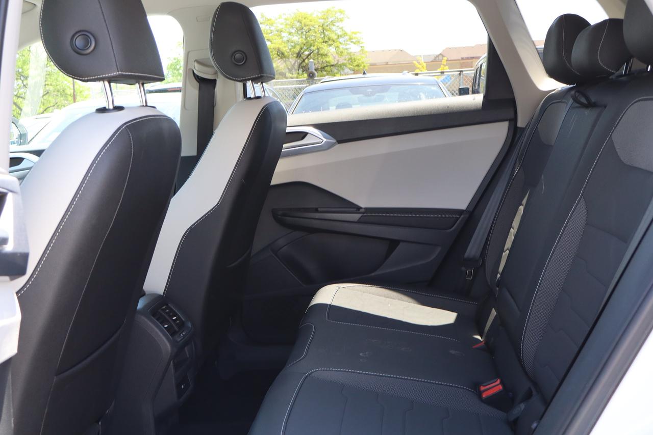 2025 Volkswagen Taos Comfortline Photo