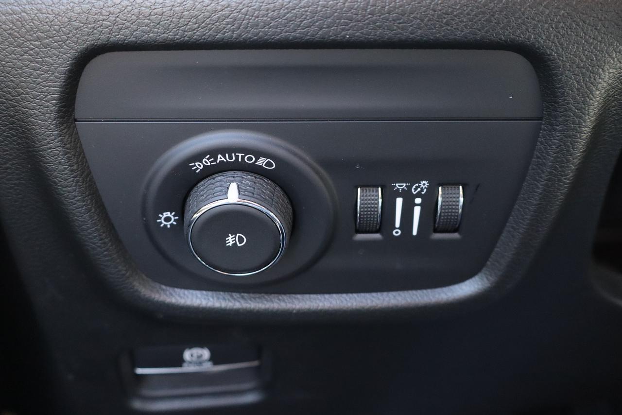 2024 Jeep Grand Cherokee LIMITED 4X4 Photo