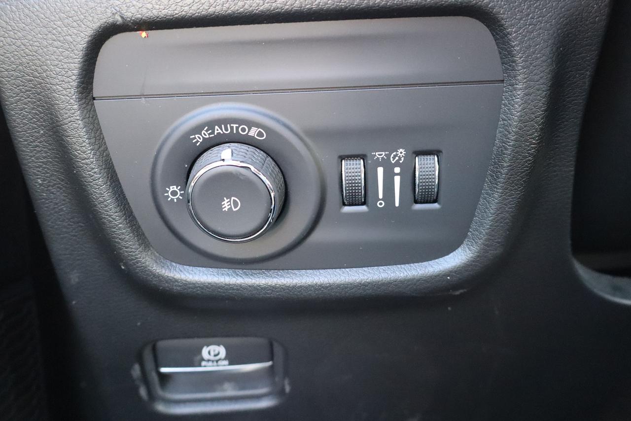 2024 Jeep Grand Cherokee LIMITED 4X4 Photo