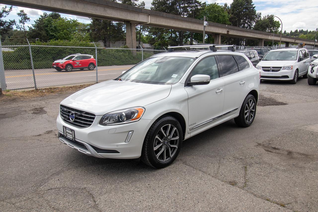 2016 Volvo XC60 T5 Premier Photo1