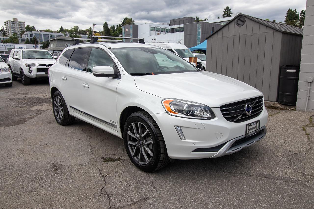 2016 Volvo XC60 T5 Premier Photo3
