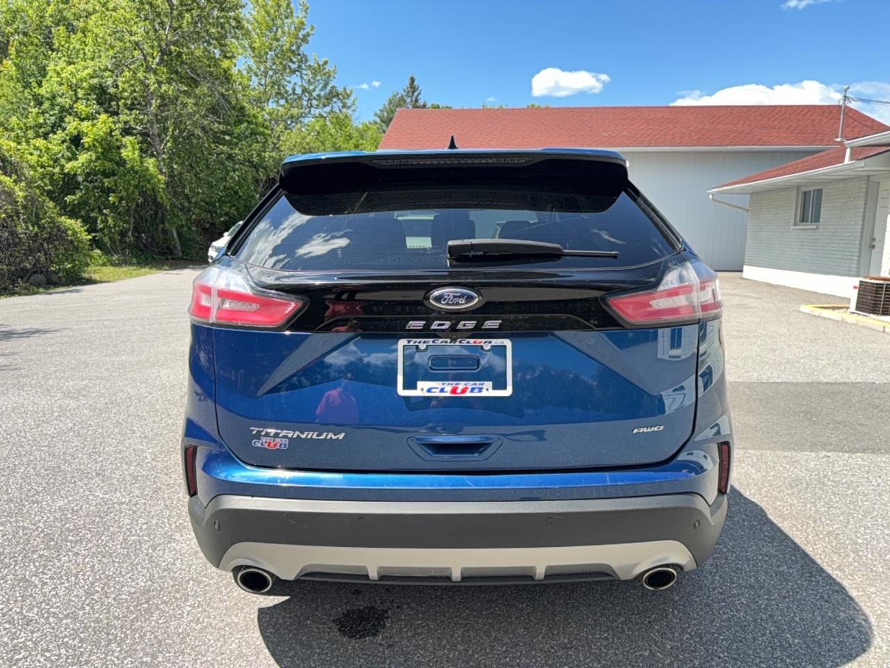 2024 Ford Edge Titanium