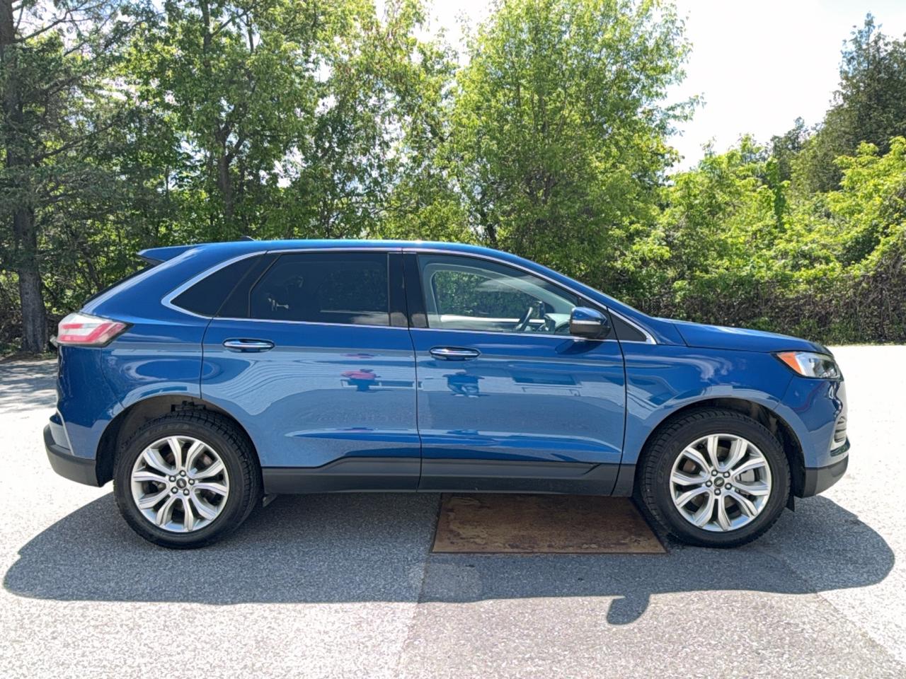 2024 Ford Edge Titanium