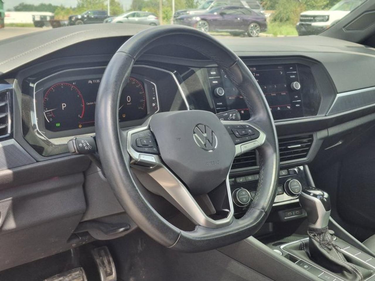 2023 Volkswagen Jetta Comfortline | Sport | Leather | Sunroof | Adaptive Cruise | Heated Wheel + Seats | CarPlay & More ! Photo