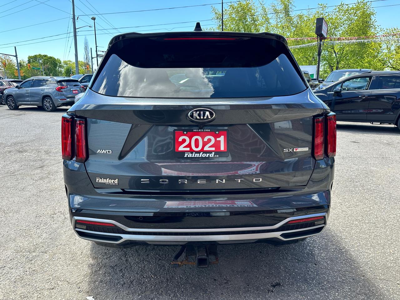 2021 Kia Sorento SX AWD HTD/CLD-LTHR PanoRoof NAV 6-Pass A/C Alloys Photo