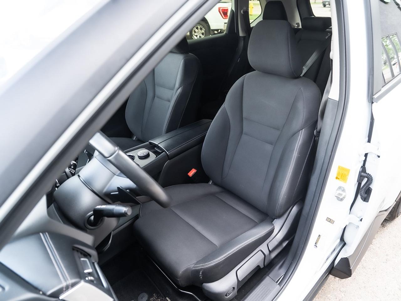 2024 Nissan Rogue AWD S Photo37
