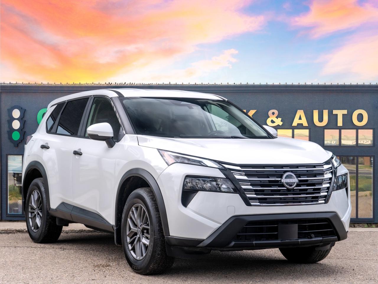2024 Nissan Rogue AWD S Photo21