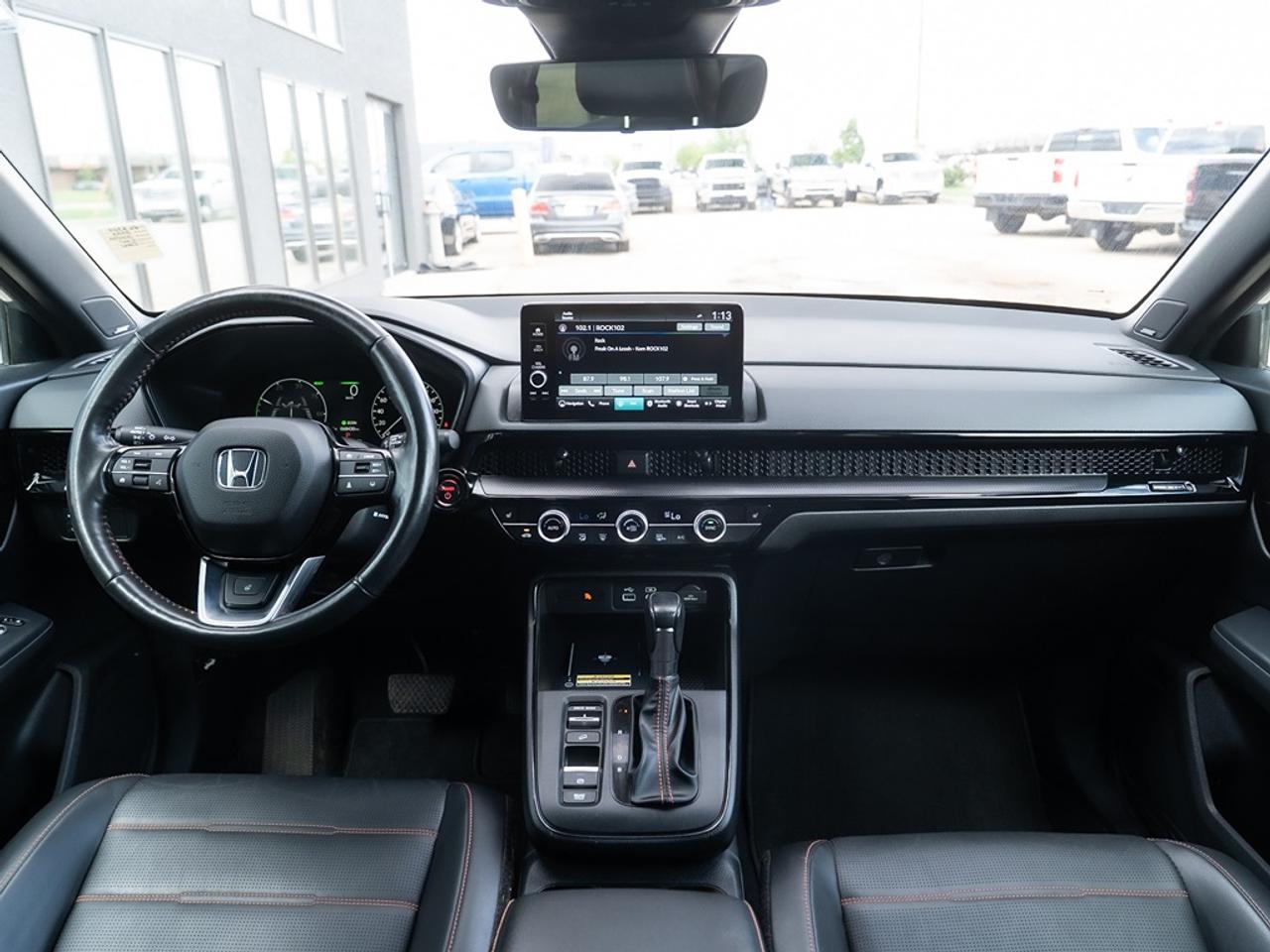 2023 Honda CR-V Hybrid Touring AWD Photo29