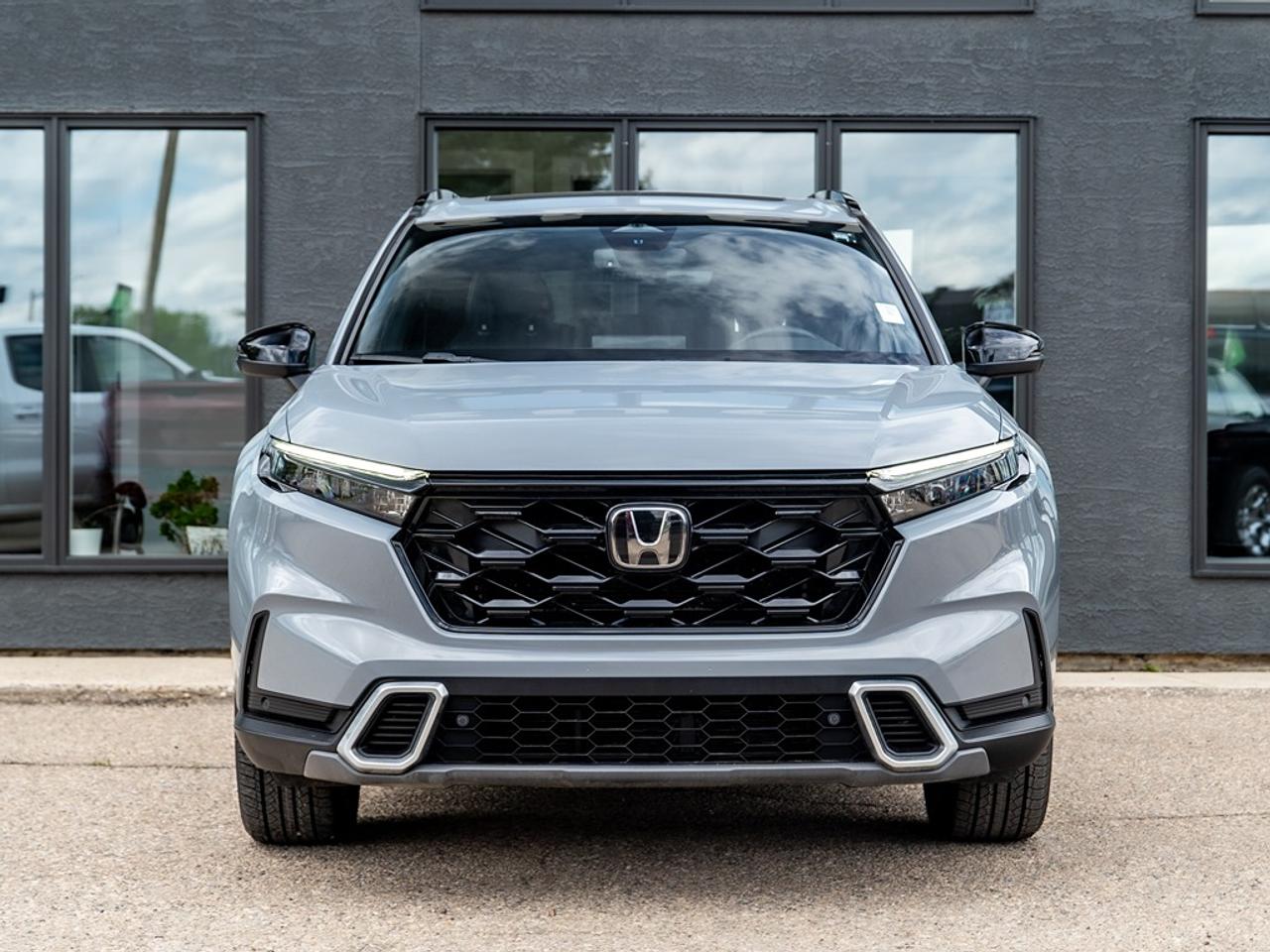 2023 Honda CR-V Hybrid Touring AWD Photo24