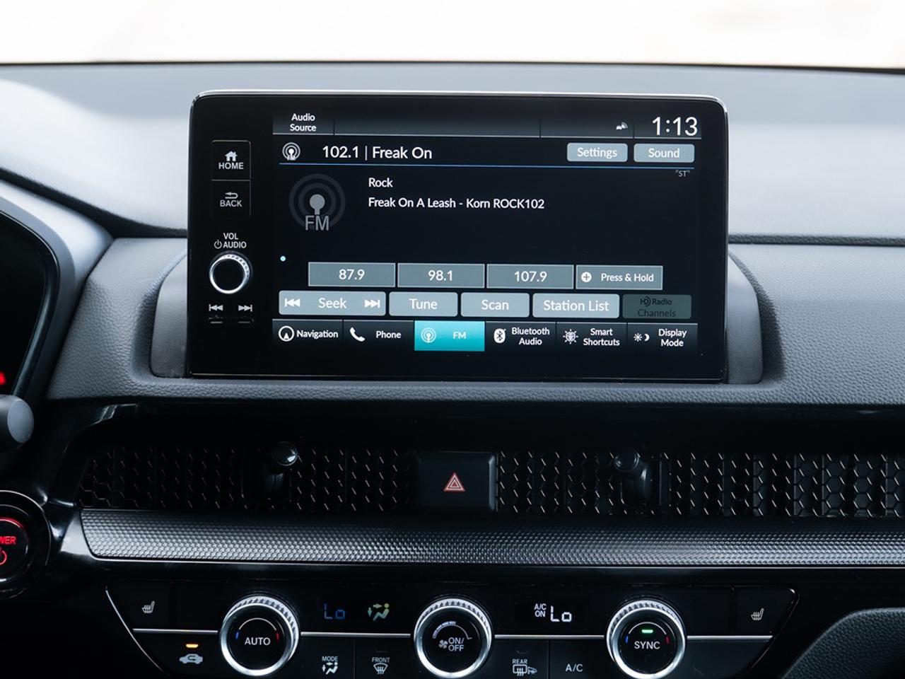 2023 Honda CR-V Hybrid Touring AWD Photo30