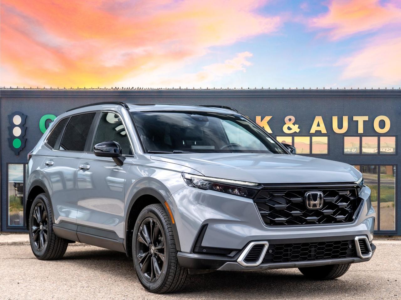 2023 Honda CR-V Hybrid Touring AWD