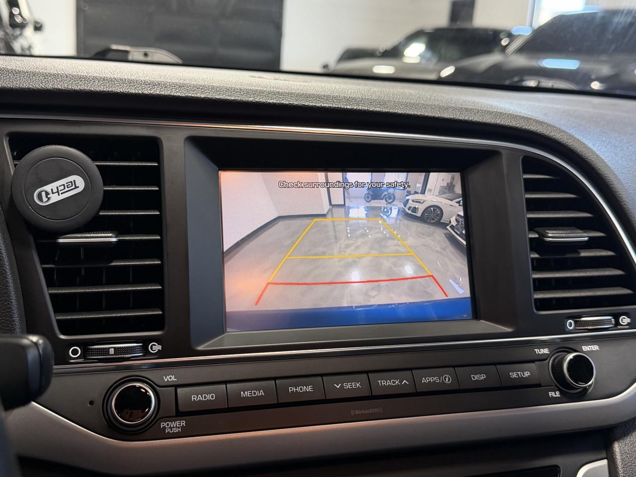 2018 Hyundai Elantra GL Photo