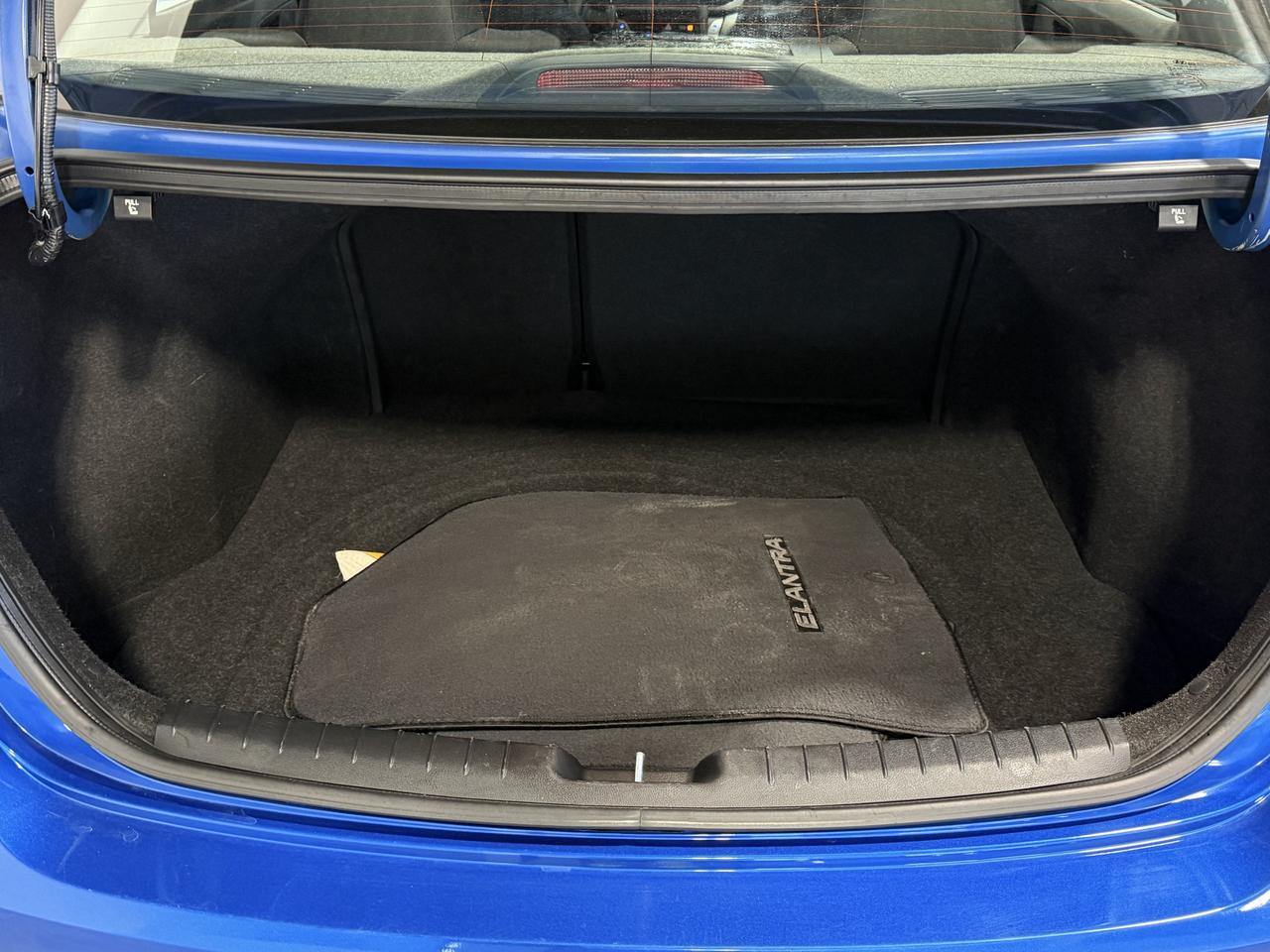2018 Hyundai Elantra GL Photo