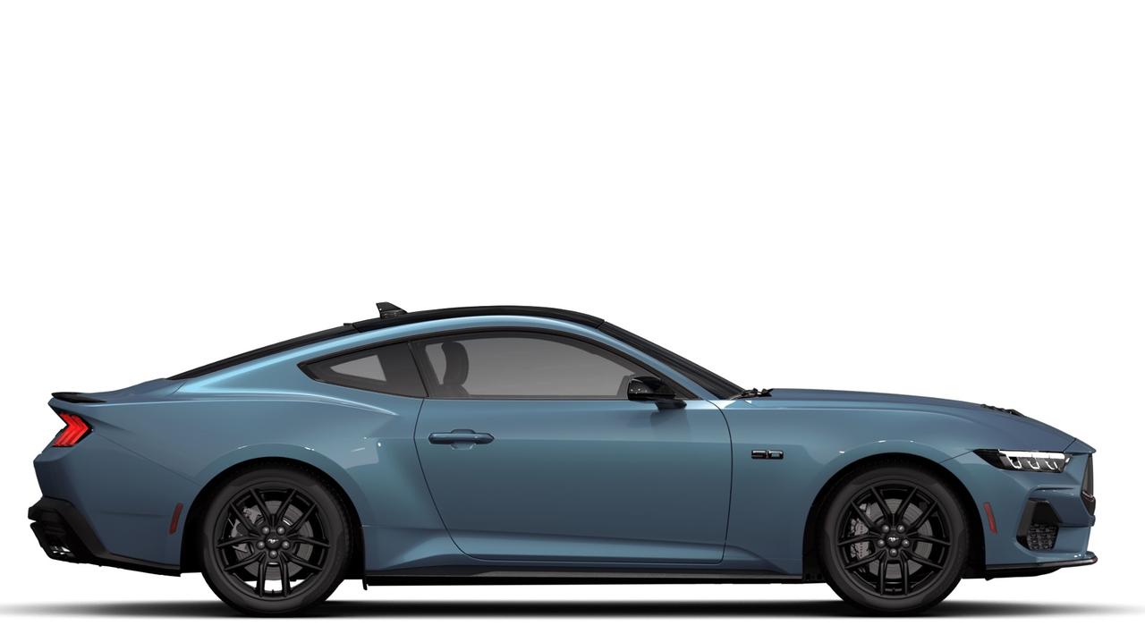 2026 Ford Mustang GT Premium Fastback Photo4