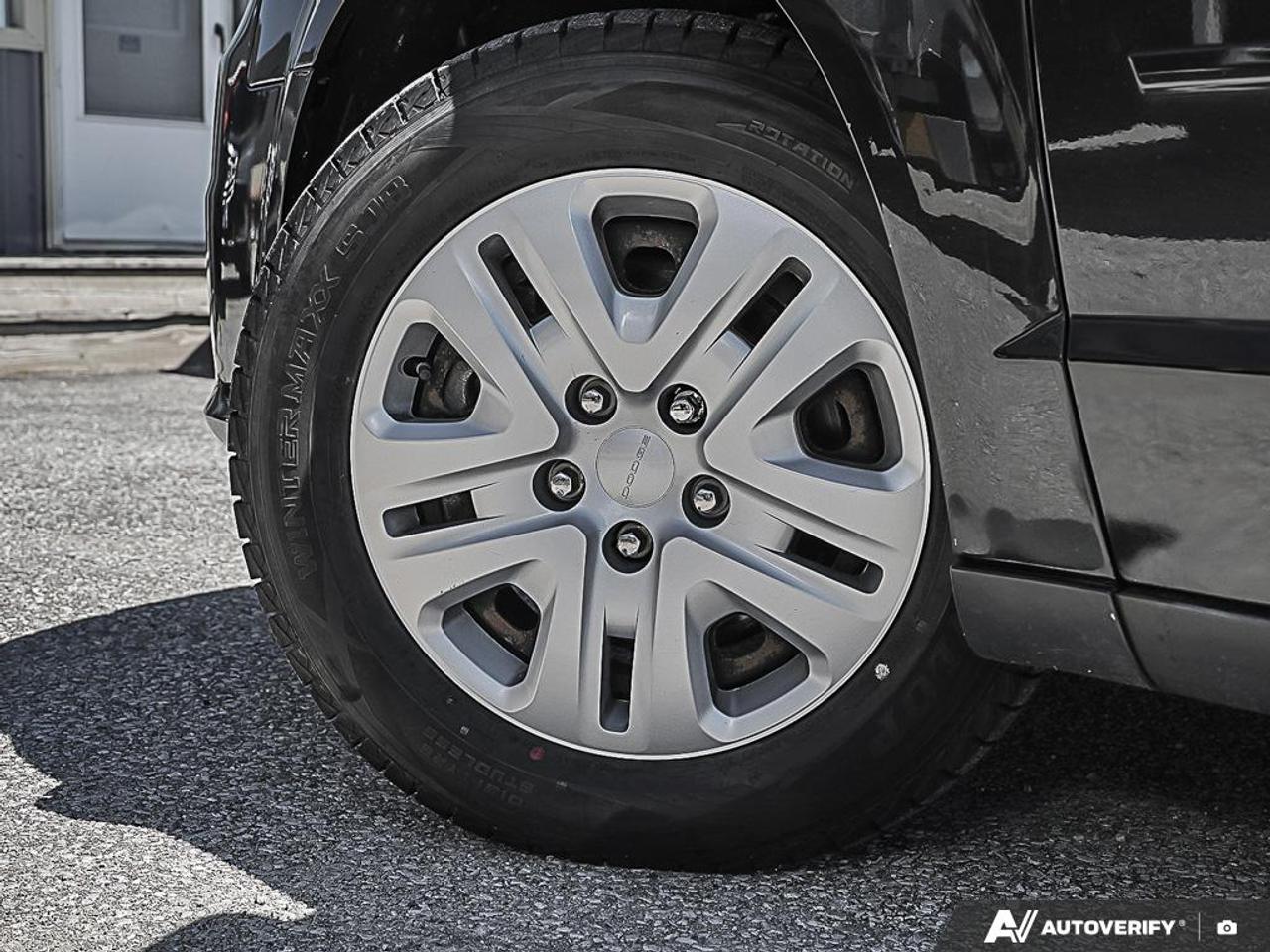2015 Dodge Grand Caravan SXT, LOW KM'S, 7 PASSENGER, ECON, STOW-N-GO - Photo #6